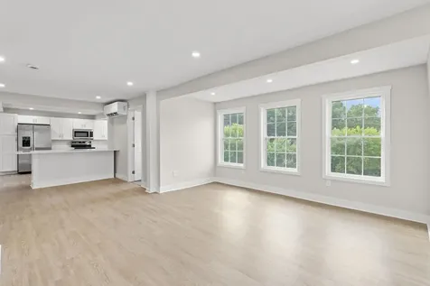 357 Main Street Somersworth NH 03878