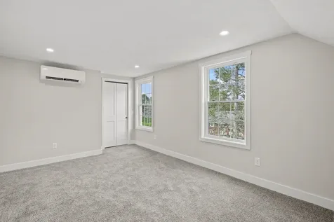 357 Main Street Somersworth NH 03878