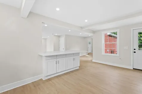 357 Main Street Somersworth NH 03878