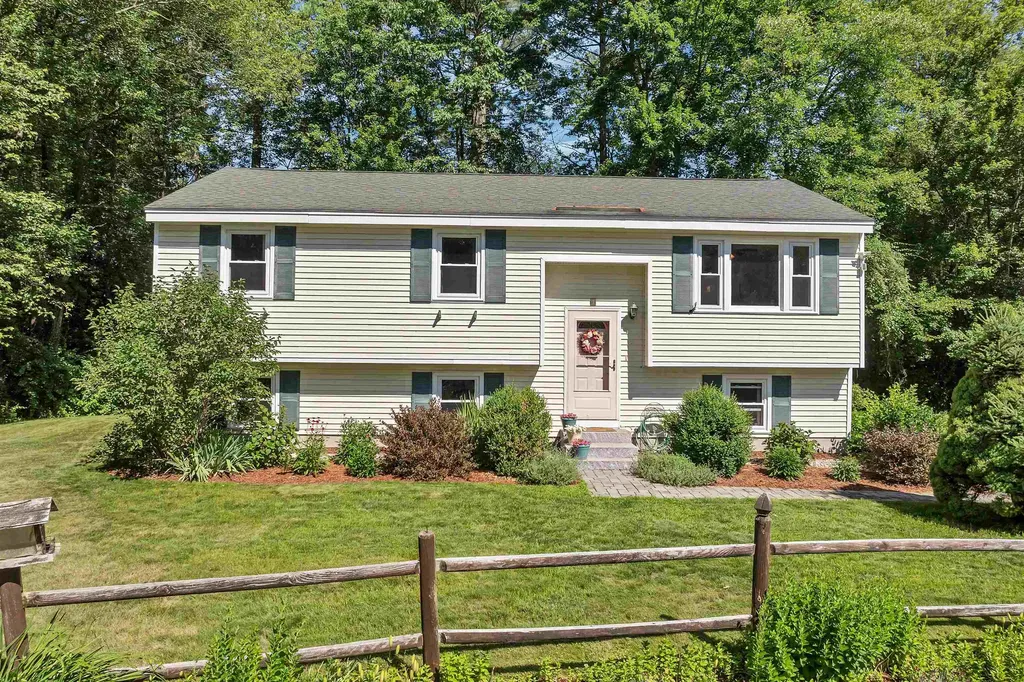 1 Jasmine Place Concord NH 03303