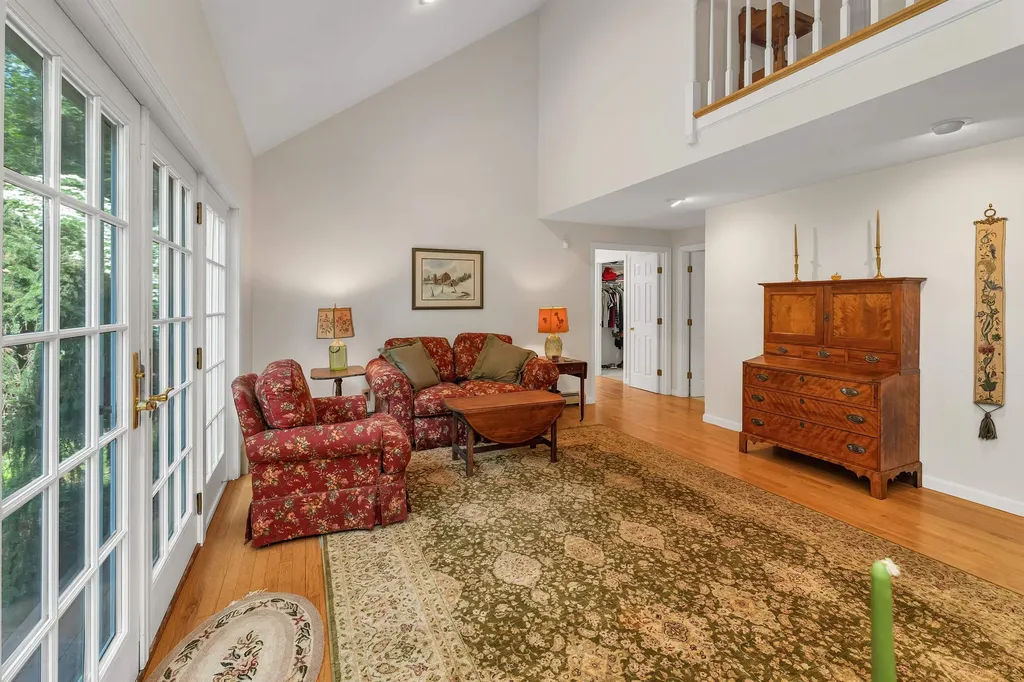 28 Spruce Road Wolfeboro NH 03894
