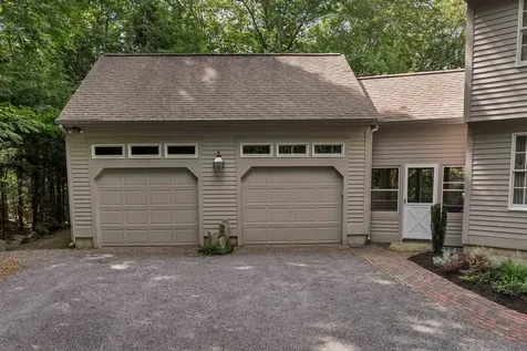 28 Spruce Road Wolfeboro NH 03894