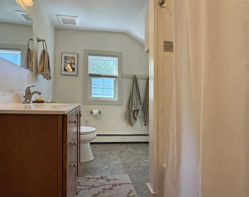 60 South Maple Street Vergennes VT 05491