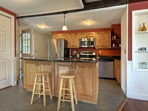 60 South Maple Street Vergennes VT 05491