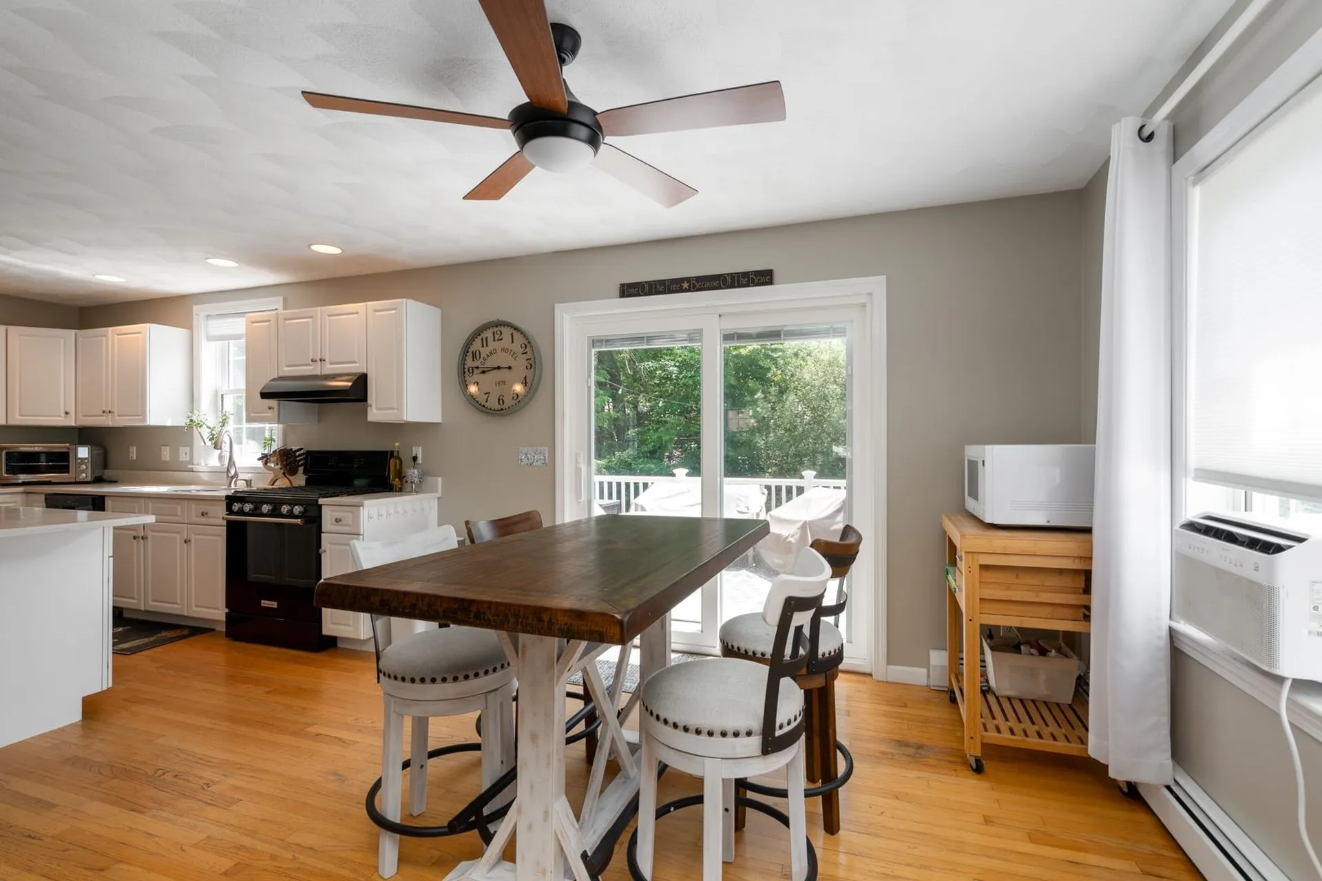 23 Greenleaf Drive Seabrook NH 03874
