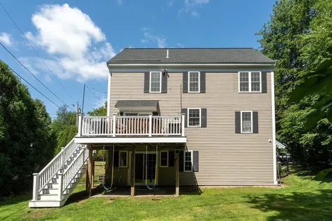 23 Greenleaf Drive Seabrook NH 03874