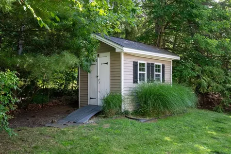23 Greenleaf Drive Seabrook NH 03874