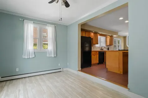 5 Ina Avenue Hampton NH 03842