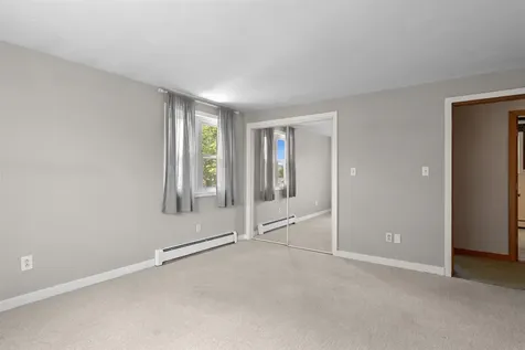 5 Ina Avenue Hampton NH 03842