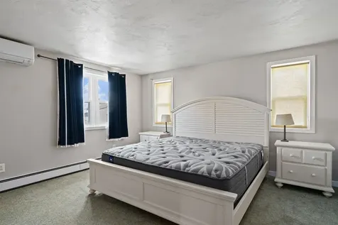 5 Ina Avenue Hampton NH 03842
