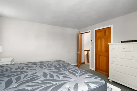 5 Ina Avenue Hampton NH 03842