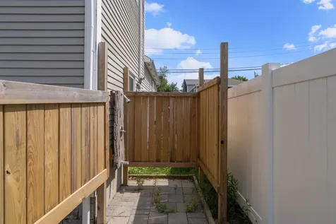 5 Ina Avenue Hampton NH 03842