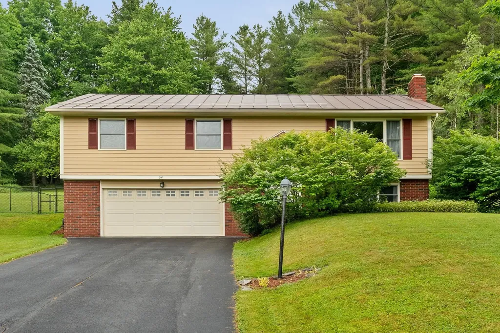 34 Deerfield Drive Montpelier VT 05602