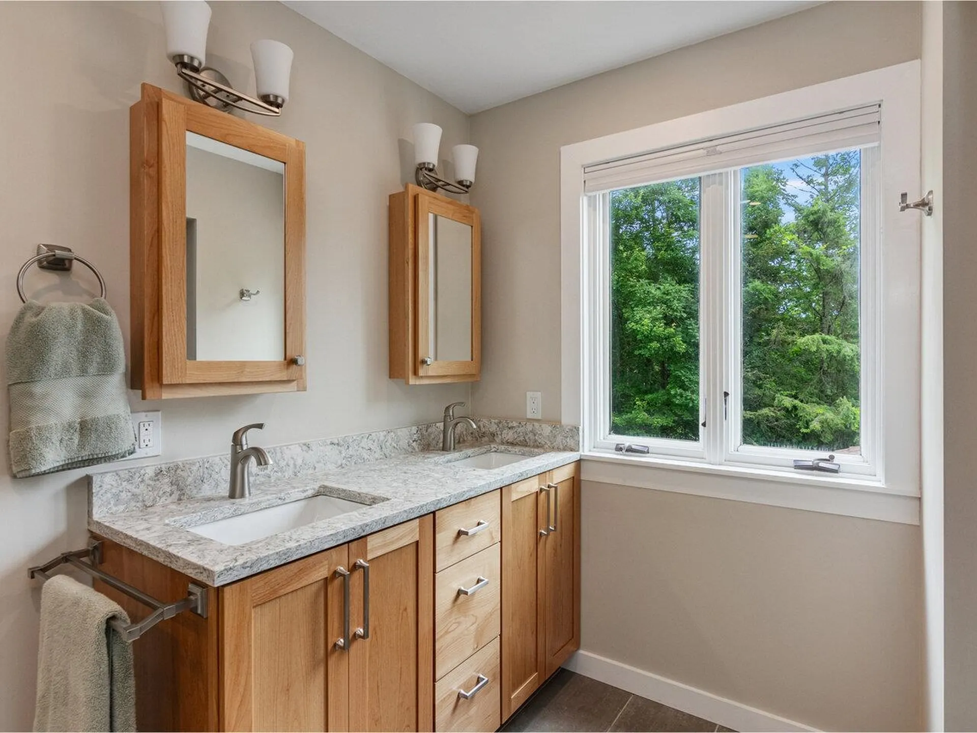 1439 East Hill Road Williston VT 05495