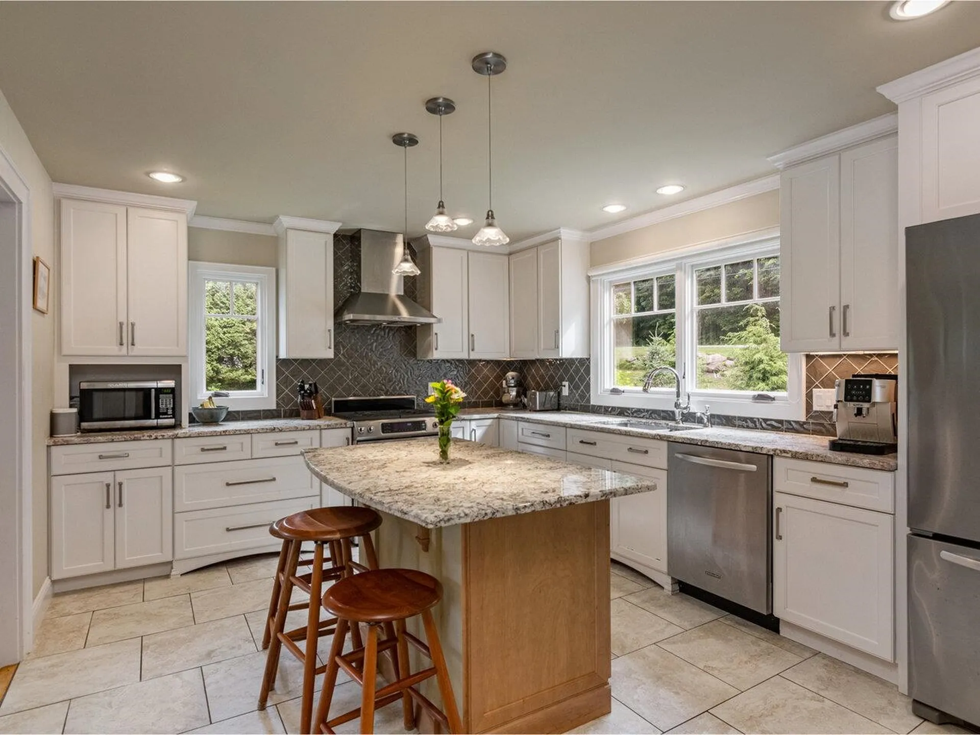 1439 East Hill Road Williston VT 05495