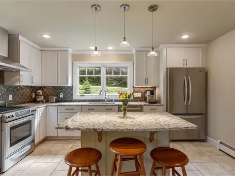 1439 East Hill Road Williston VT 05495