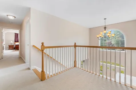 179 Windsor Drive Auburn NH 03032