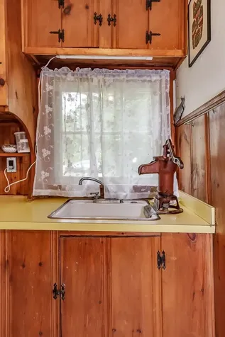 433 New Hampshire Route 25a Wentworth NH 03282