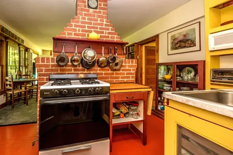 261 & 00 Moody Farm Road Jackson NH 03846
