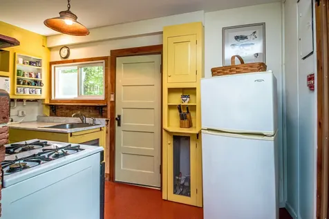 261 & 00 Moody Farm Road Jackson NH 03846