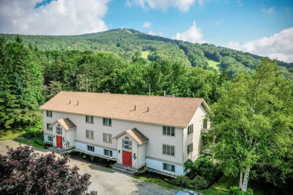 366 Ethan Allen Trail Peru VT 05152