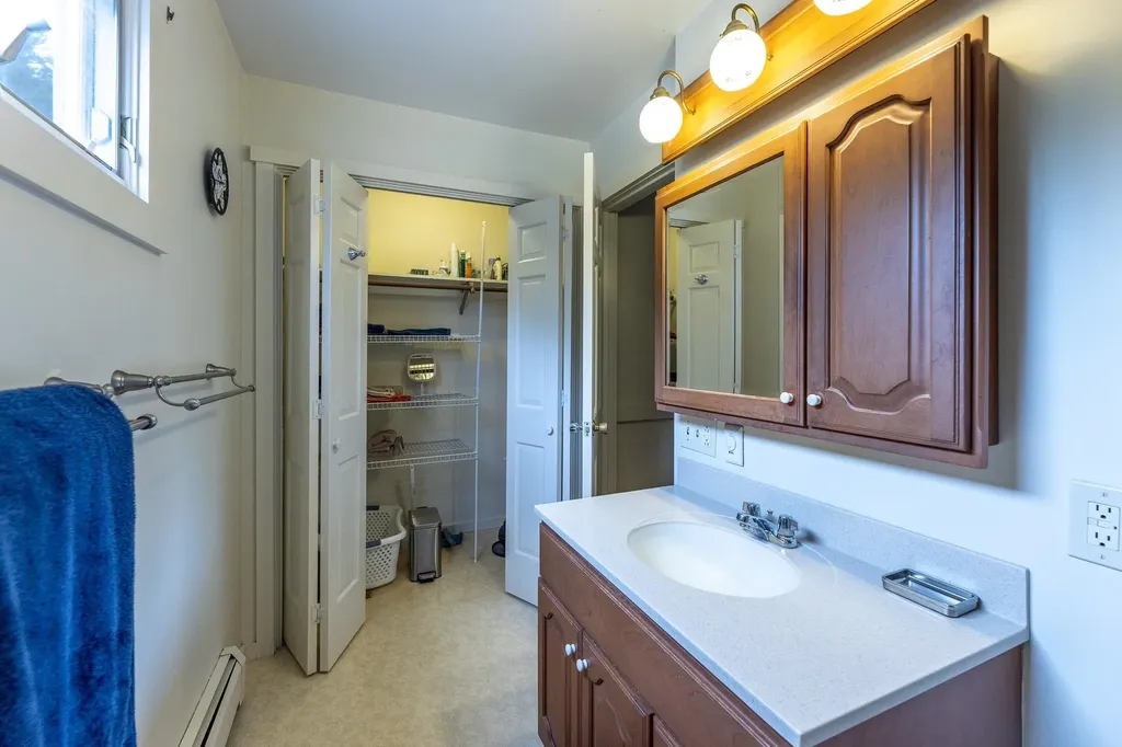 30 Pleasant Street Lebanon NH 03784