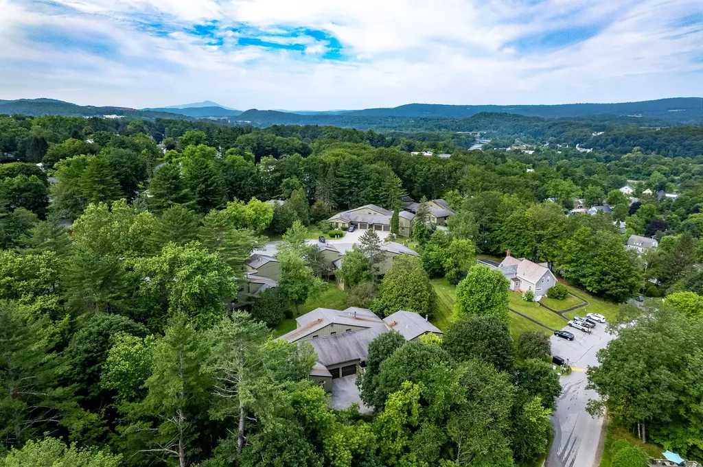 30 Pleasant Street Lebanon NH 03784