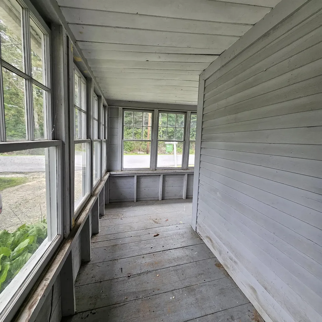 88 West Mill Street Hillsborough NH 03244