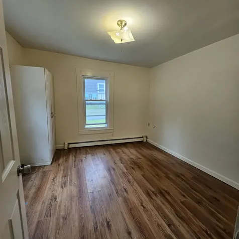 88 West Mill Street Hillsborough NH 03244