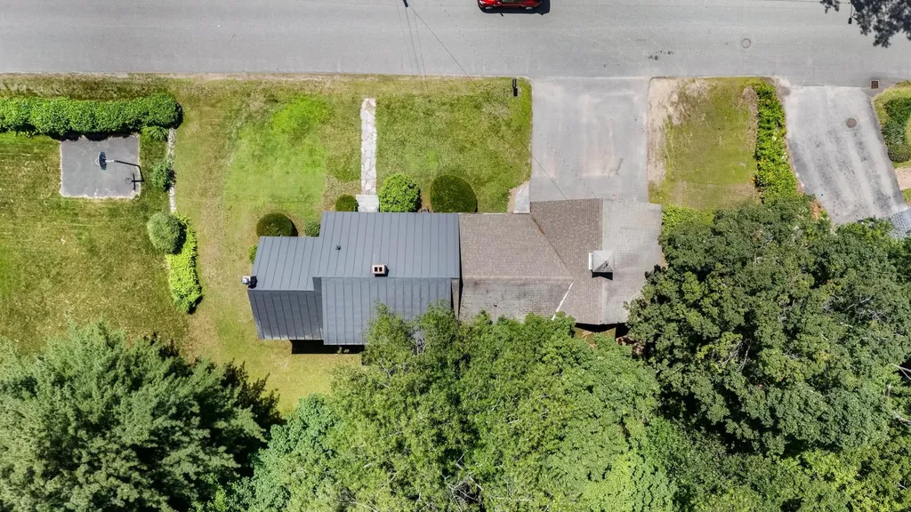 5 Bellevue Avenue Claremont NH 03743