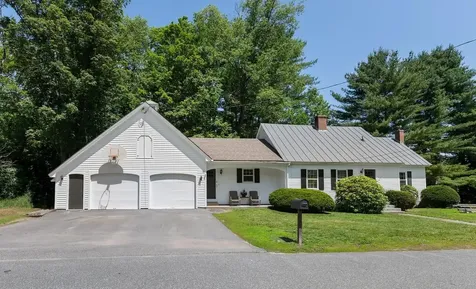 5 Bellevue Avenue Claremont NH 03743