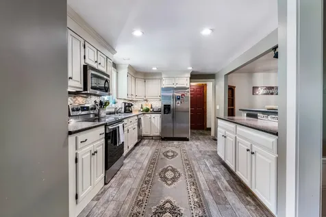 5 Bellevue Avenue Claremont NH 03743