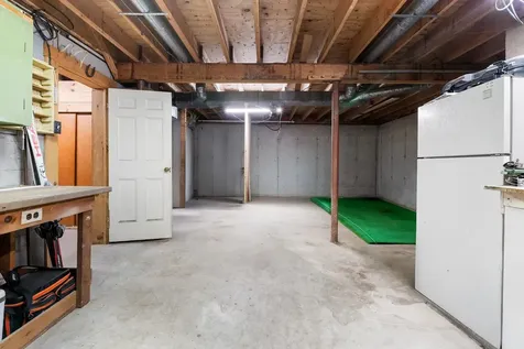 5 Bellevue Avenue Claremont NH 03743