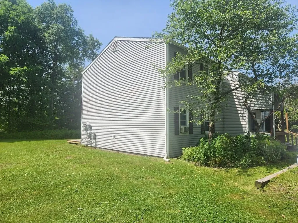 57 The Commons Moretown VT 05660