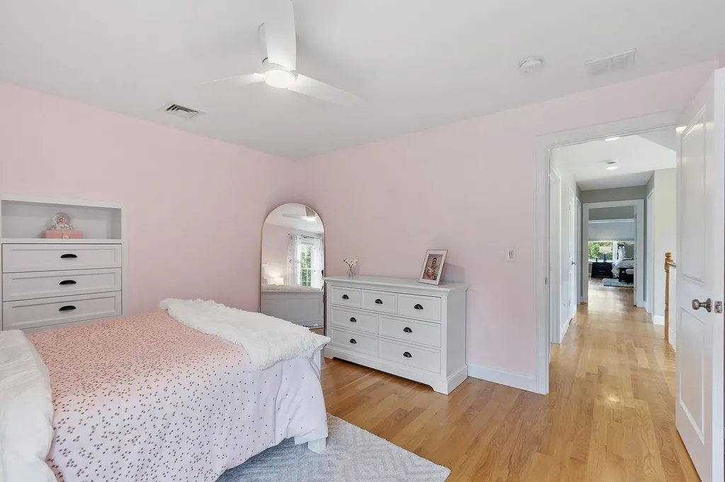 57 London Bridge Road Windham NH 03087
