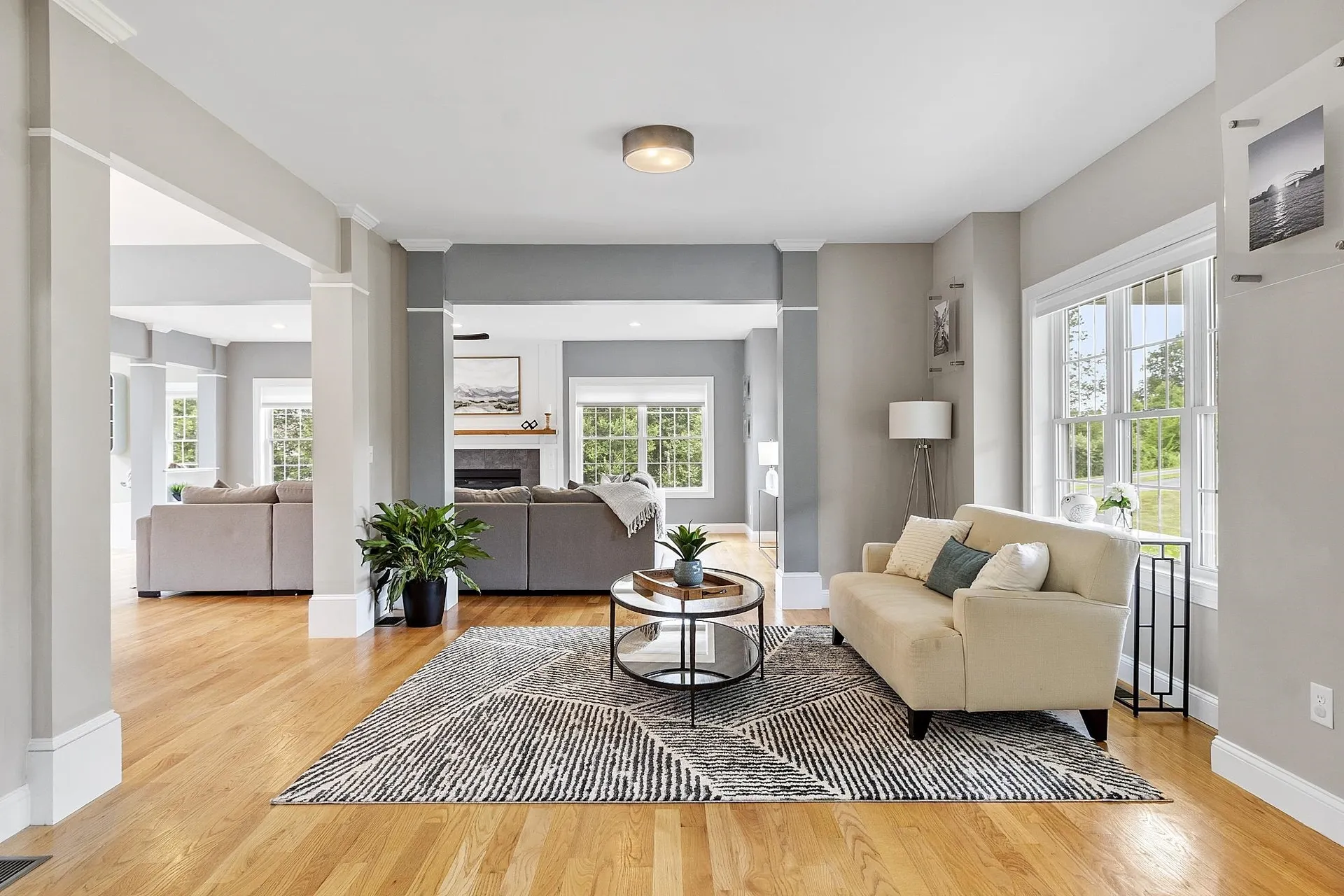 57 London Bridge Road Windham NH 03087