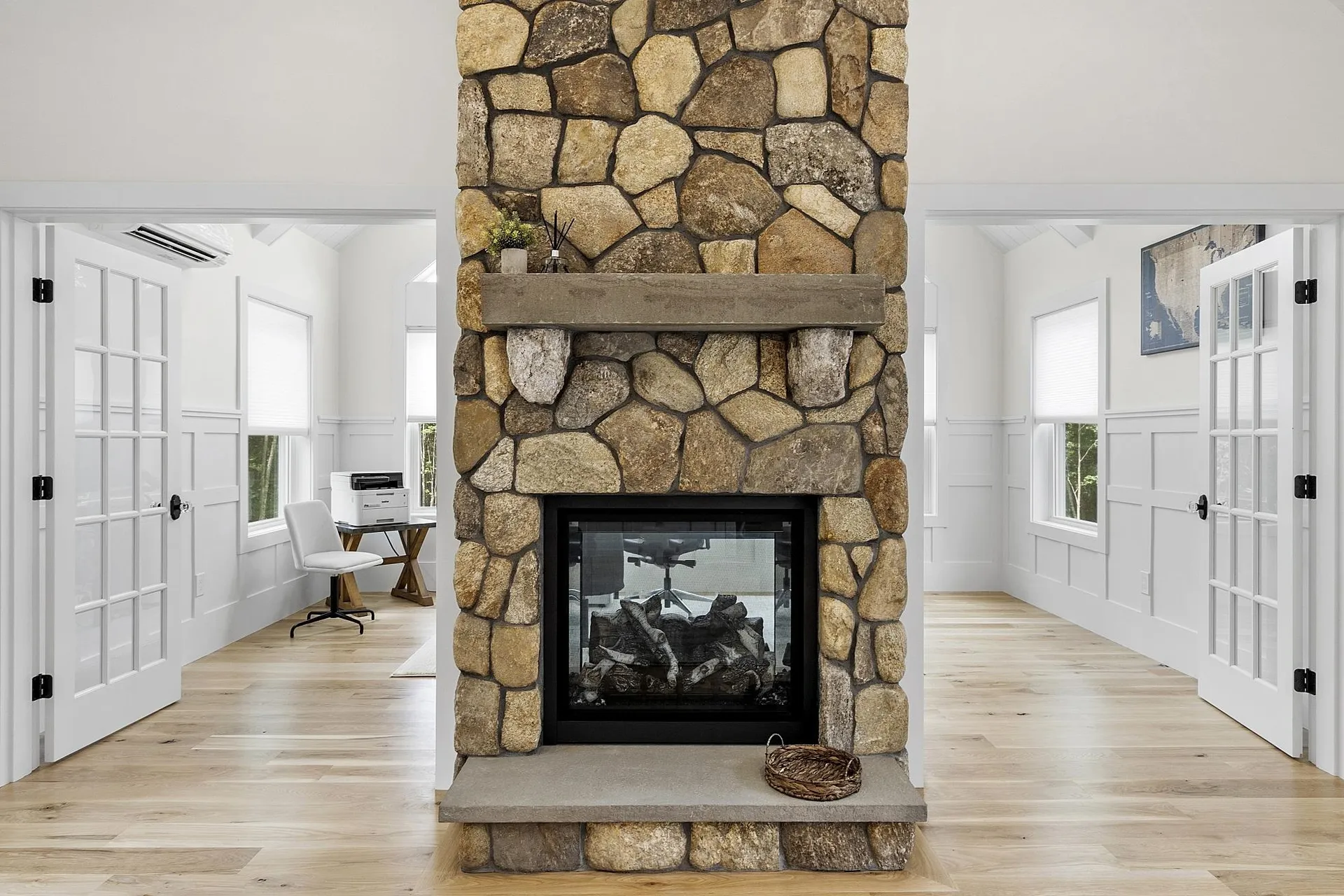 57 London Bridge Road Windham NH 03087