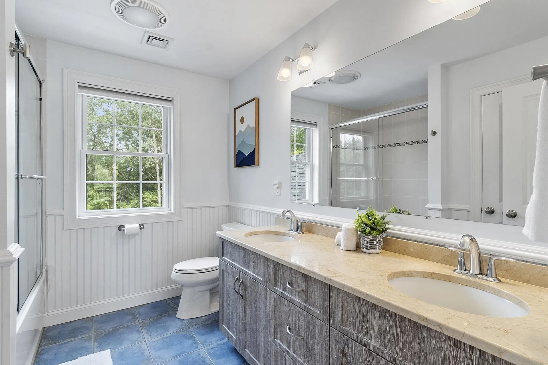 57 London Bridge Road Windham NH 03087