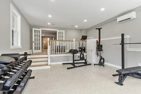 57 London Bridge Road Windham NH 03087