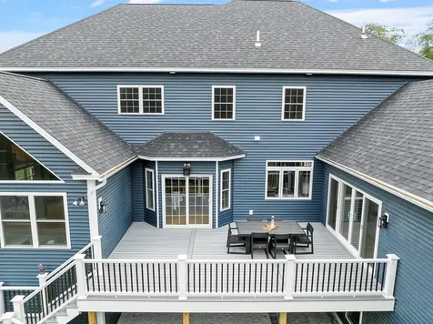 57 London Bridge Road Windham NH 03087