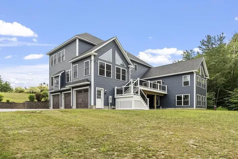 57 London Bridge Road Windham NH 03087