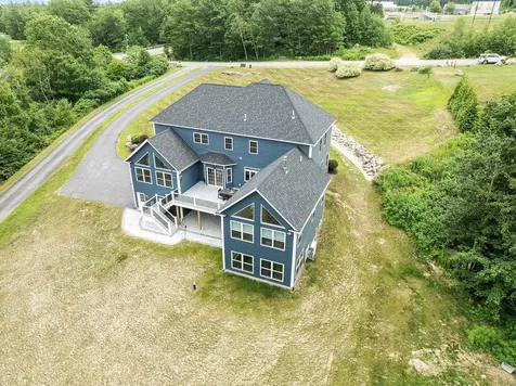 57 London Bridge Road Windham NH 03087