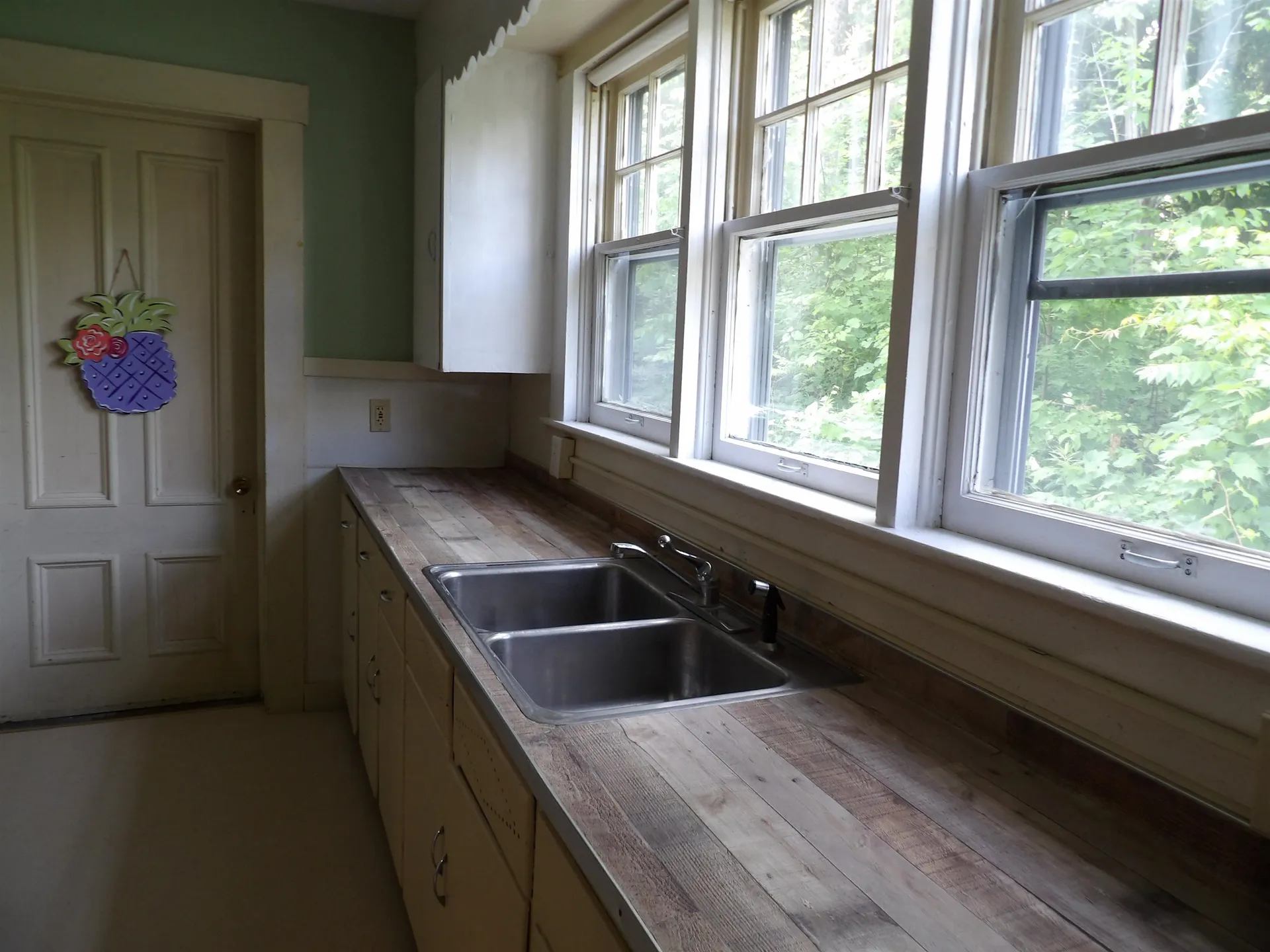 6 Gibbs Street Proctor VT 05765