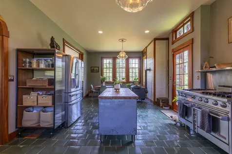 1268 Myers Road Shaftsbury VT 05262