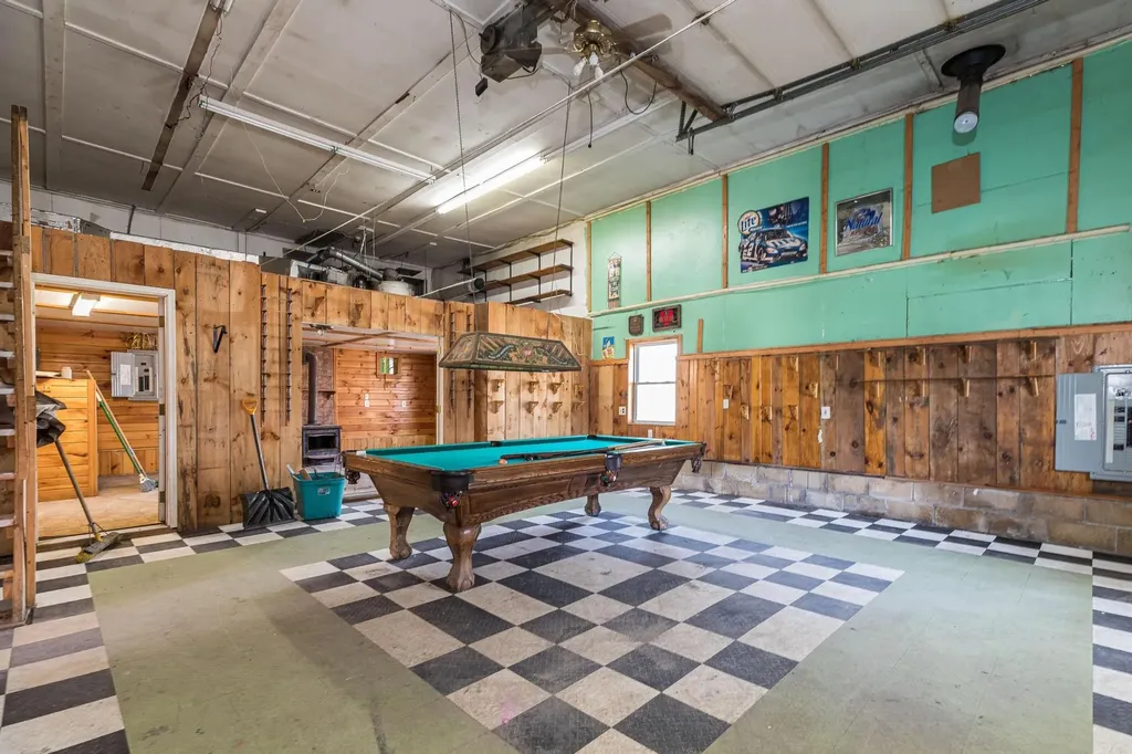 375-383 Greenhill Road Barrington NH 03825