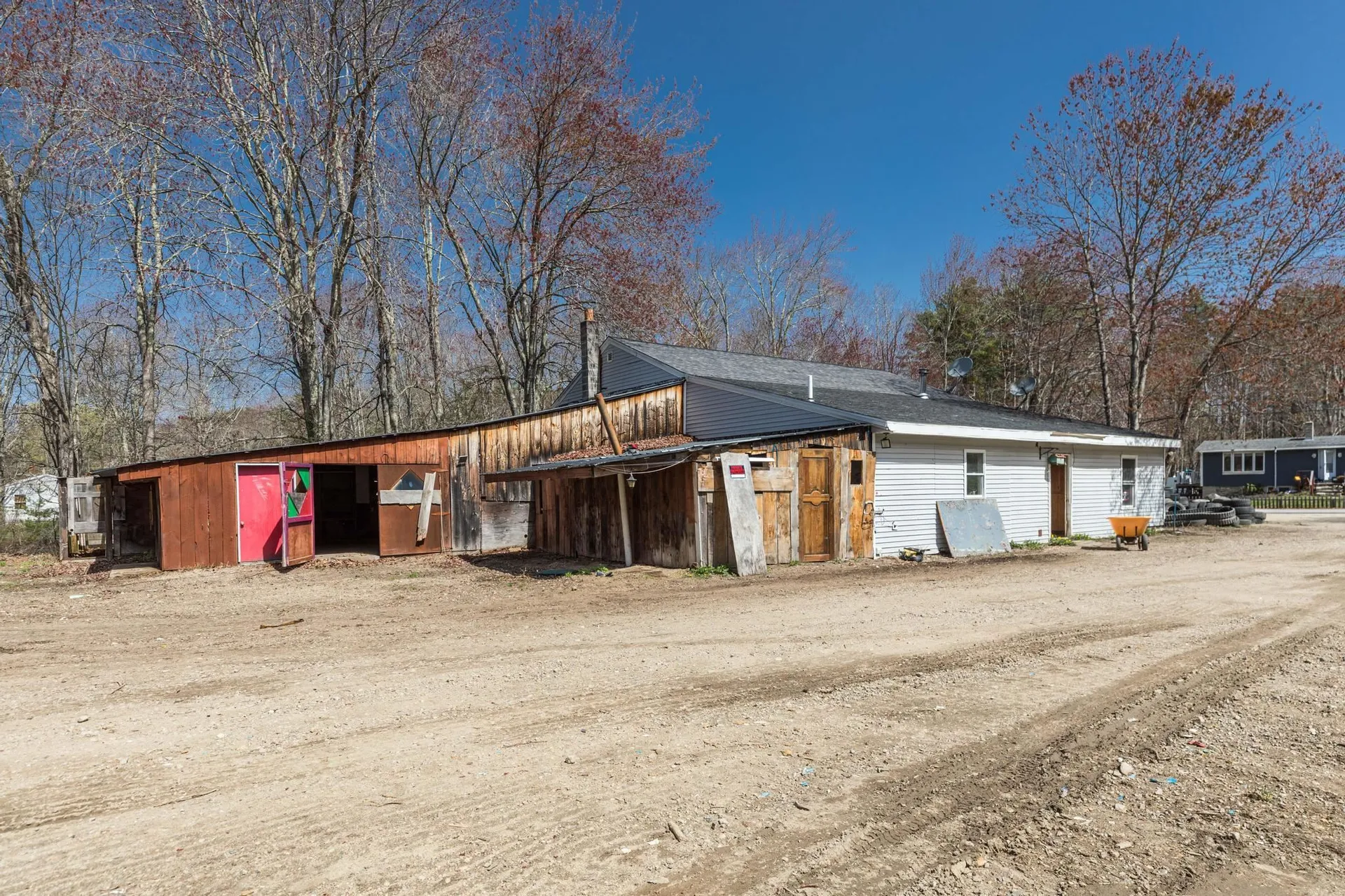 375-383 Greenhill Road Barrington NH 03825