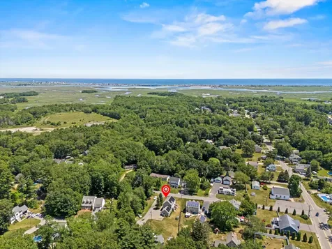 21 Dows Lane Seabrook NH 03874