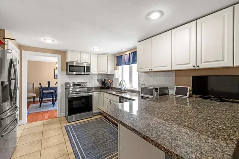 21 Dows Lane Seabrook NH 03874