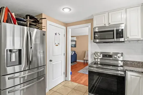 21 Dows Lane Seabrook NH 03874