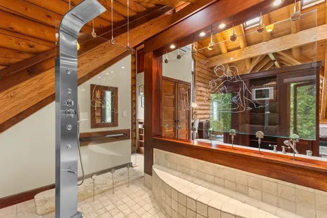 89 Rocky Mountain Lane Hinesburg VT 05461